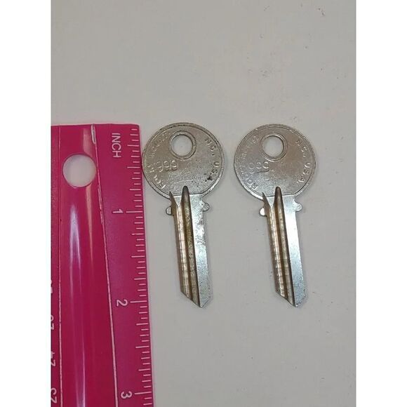 Vintage Keys ILCO 999  Key Blanks Uncut Rocky Mount N.C. Made In  USA lot of 2 - Picture 11 of 14